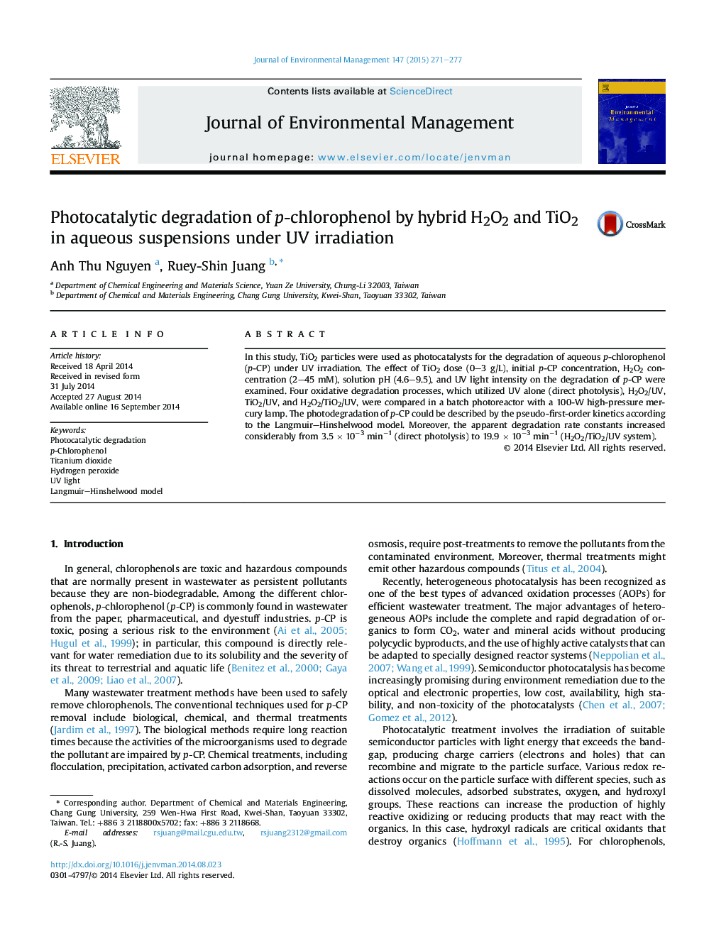 Photocatalytic degradation of p-chlorophenol by hybrid H2O2 and TiO2 in aqueous suspensions under UV irradiation