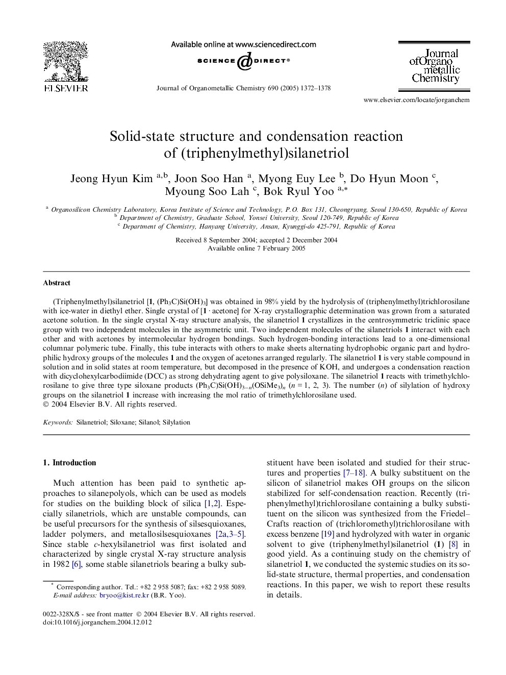 Solid-state structure and condensation reaction of (triphenylmethyl)silanetriol