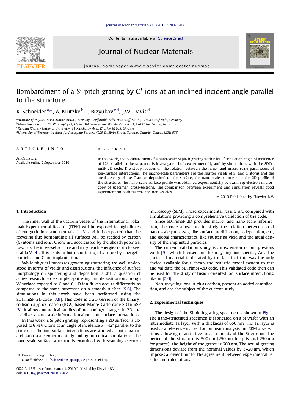 Bombardment of a Si pitch grating by C+ ions at an inclined incident angle parallel to the structure