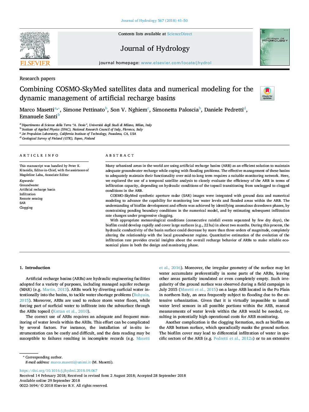 Combining COSMO-SkyMed satellites data and numerical modeling for the dynamic management of artificial recharge basins