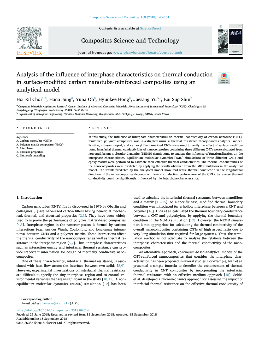 Analysis of the influence of interphase characteristics on thermal conduction in surface-modified carbon nanotube-reinforced composites using an analytical model