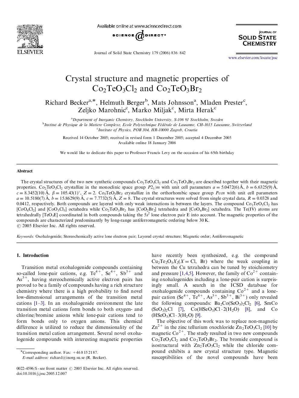 Crystal structure and magnetic properties of Co2TeO3Cl2 and Co2TeO3Br2