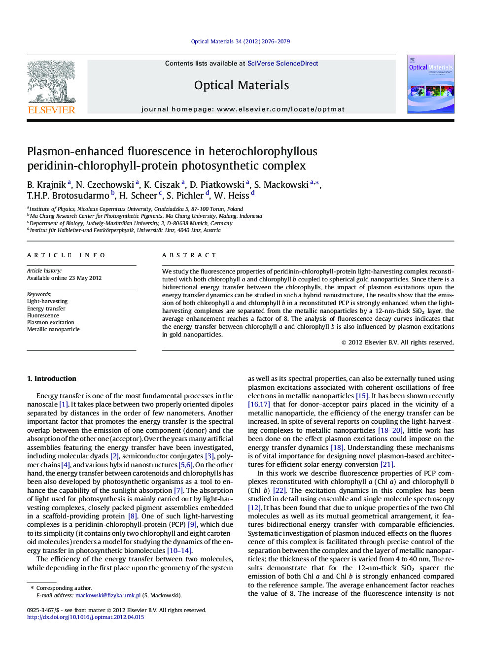 Plasmon-enhanced fluorescence in heterochlorophyllous peridinin-chlorophyll-protein photosynthetic complex