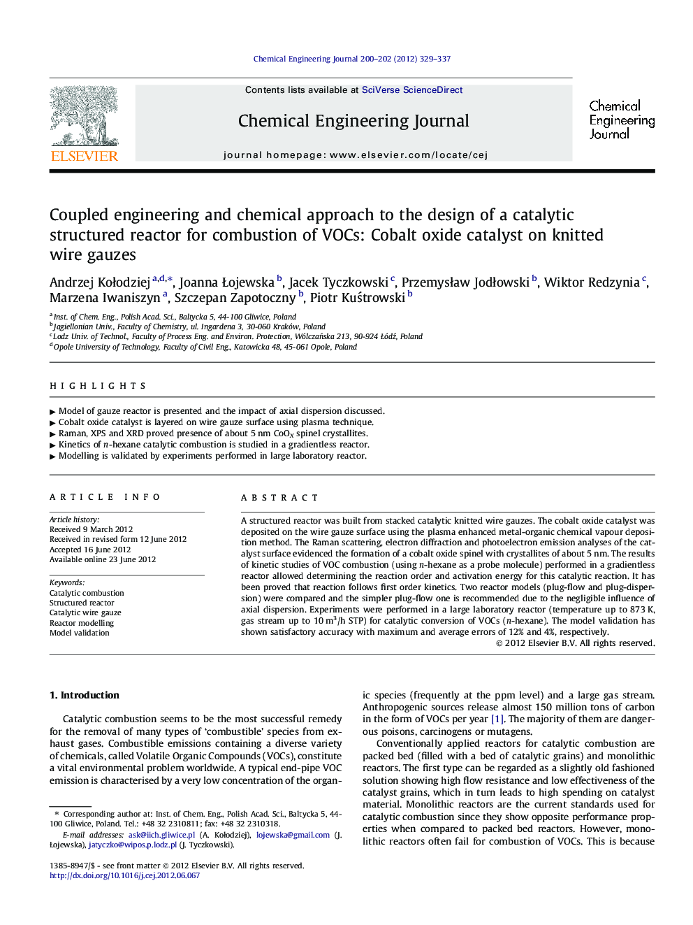 Coupled engineering and chemical approach to the design of a catalytic structured reactor for combustion of VOCs: Cobalt oxide catalyst on knitted wire gauzes