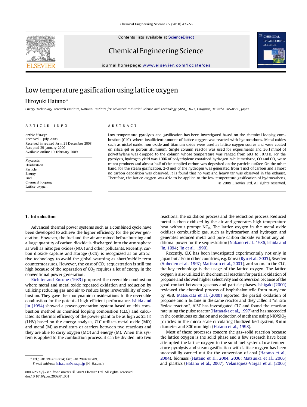 Low temperature gasification using lattice oxygen