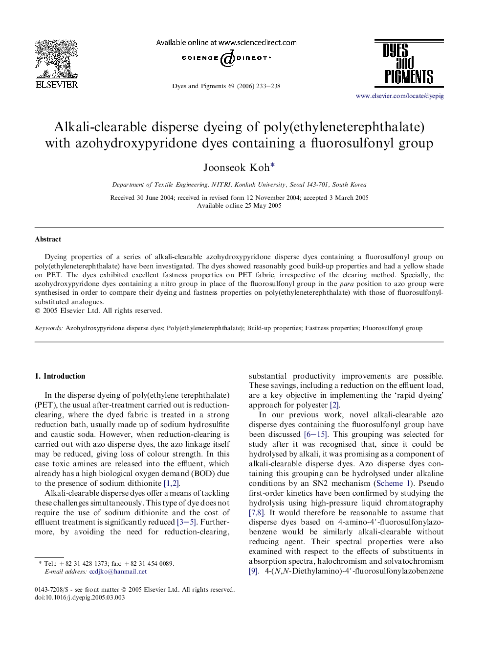 Alkali-clearable disperse dyeing of poly(ethyleneterephthalate) with azohydroxypyridone dyes containing a fluorosulfonyl group