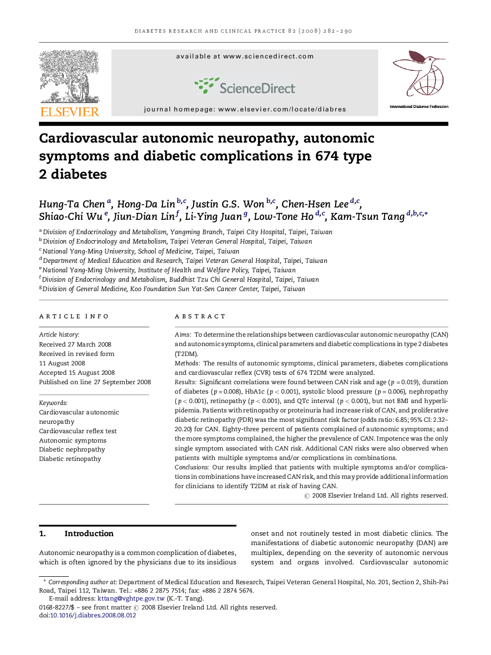 Cardiovascular autonomic neuropathy, autonomic symptoms and diabetic complications in 674 type 2 diabetes