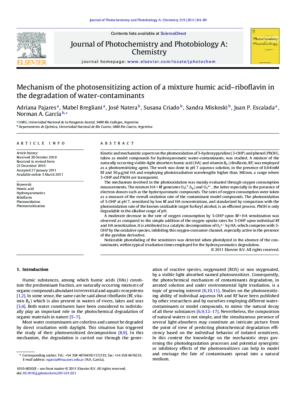 Mechanism of the photosensitizing action of a mixture humic acid–riboflavin in the degradation of water-contaminants