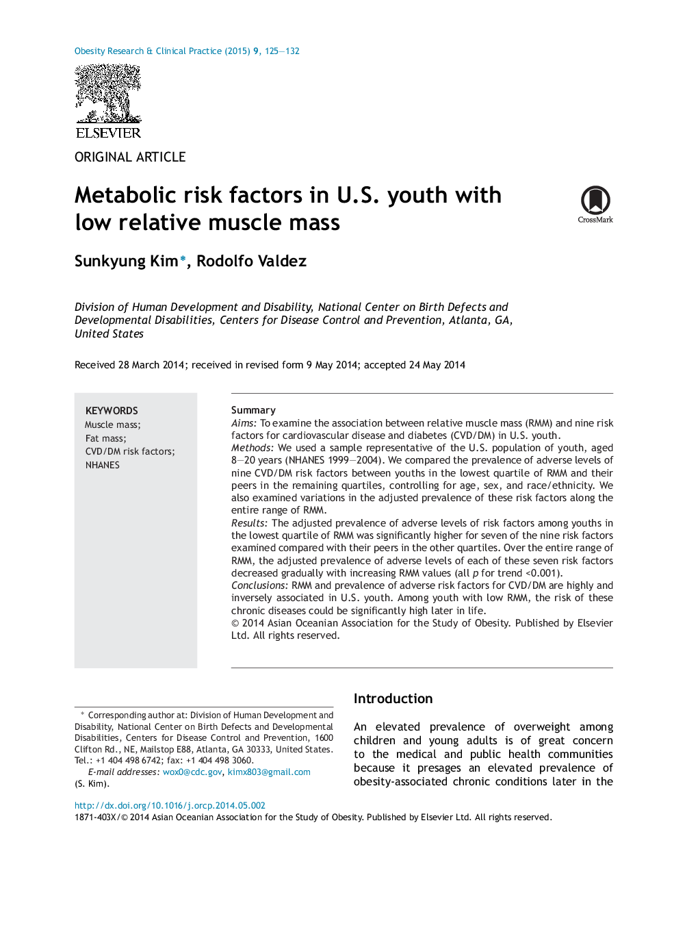 عوامل خطر متابولیک در جوانان ایالات متحده با توده عضلانی نسبی پایین 