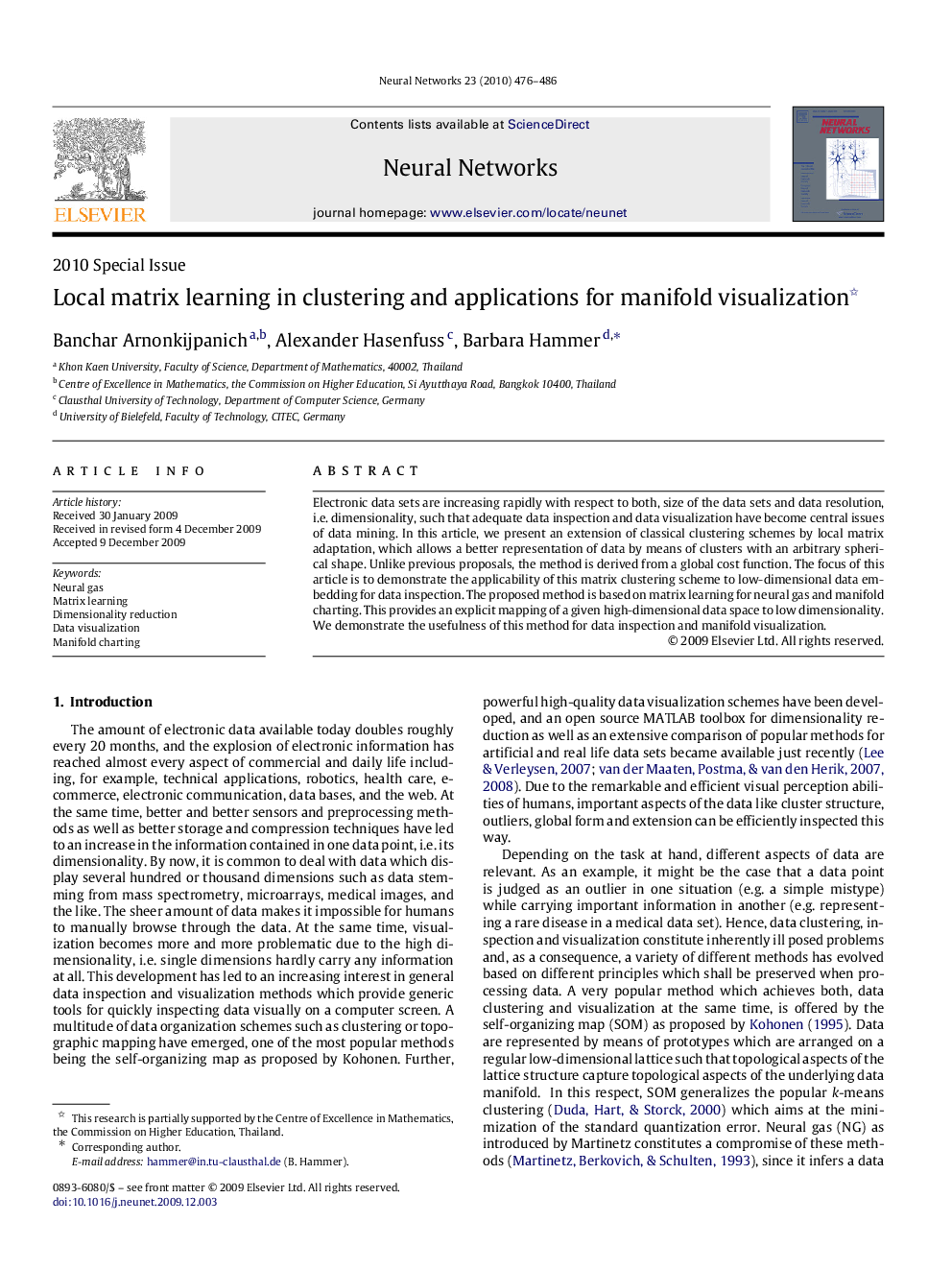 Local matrix learning in clustering and applications for manifold visualization 