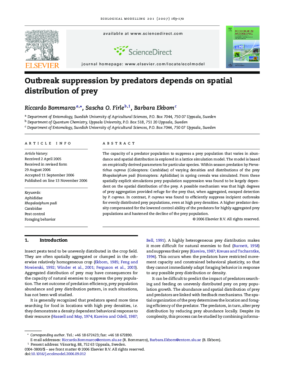 Outbreak suppression by predators depends on spatial distribution of prey