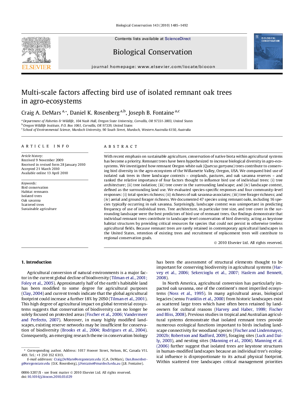 Multi-scale factors affecting bird use of isolated remnant oak trees in agro-ecosystems