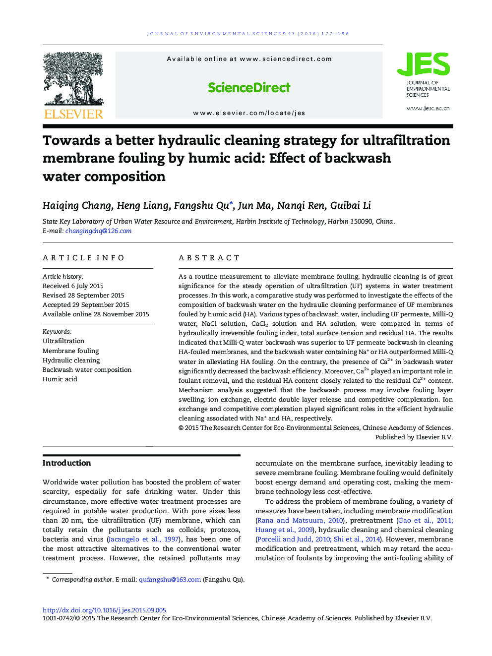 به سوی یک روش استحکام هیدرولیکی بهتر برای فوران کردن غشاء اولترافیلتراسیون با اسید هومیک: اثر ترکیب آب پشتی 
