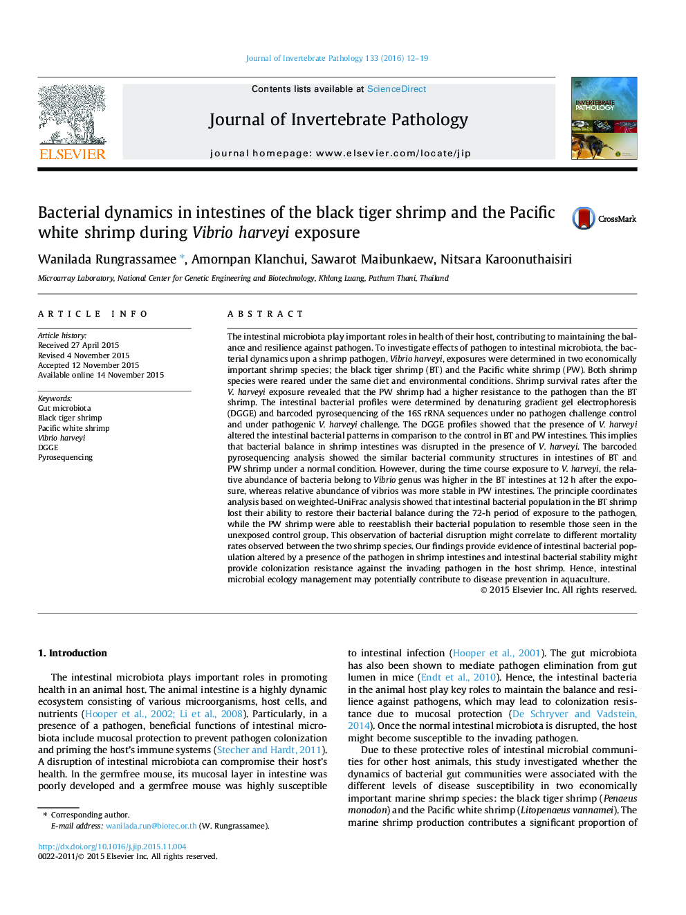 Bacterial dynamics in intestines of the black tiger shrimp and the Pacific white shrimp during Vibrio harveyi exposure
