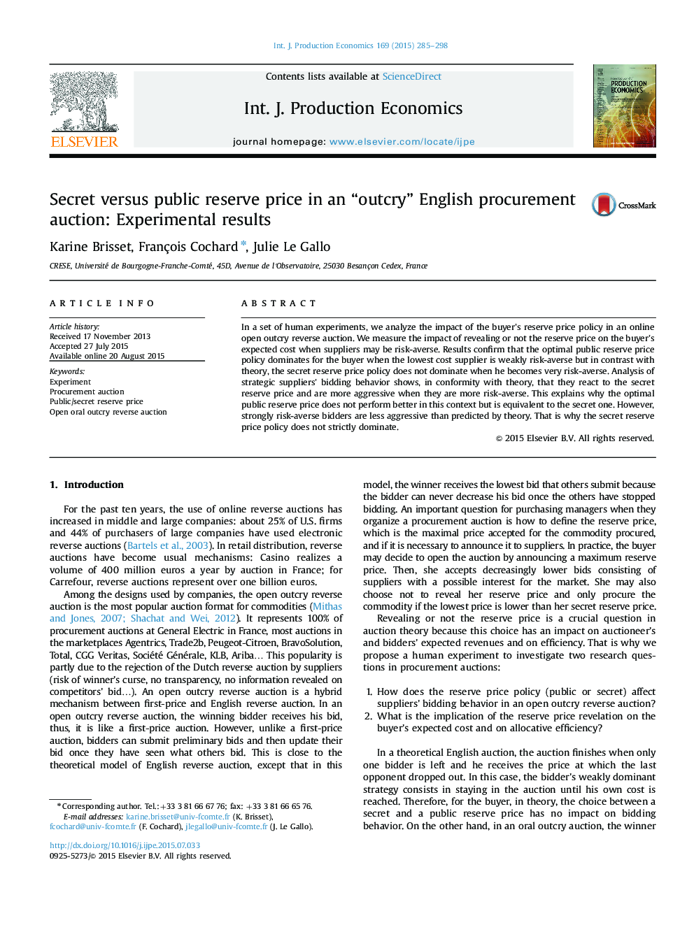 Secret versus public reserve price in an “outcry” English procurement auction: Experimental results