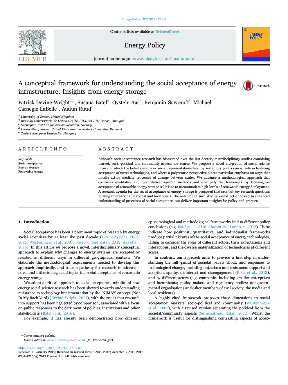 یک چارچوب مفهومی برای درک پذیرش اجتماعی زیربنای انرژی: بینش از ذخیره انرژی 