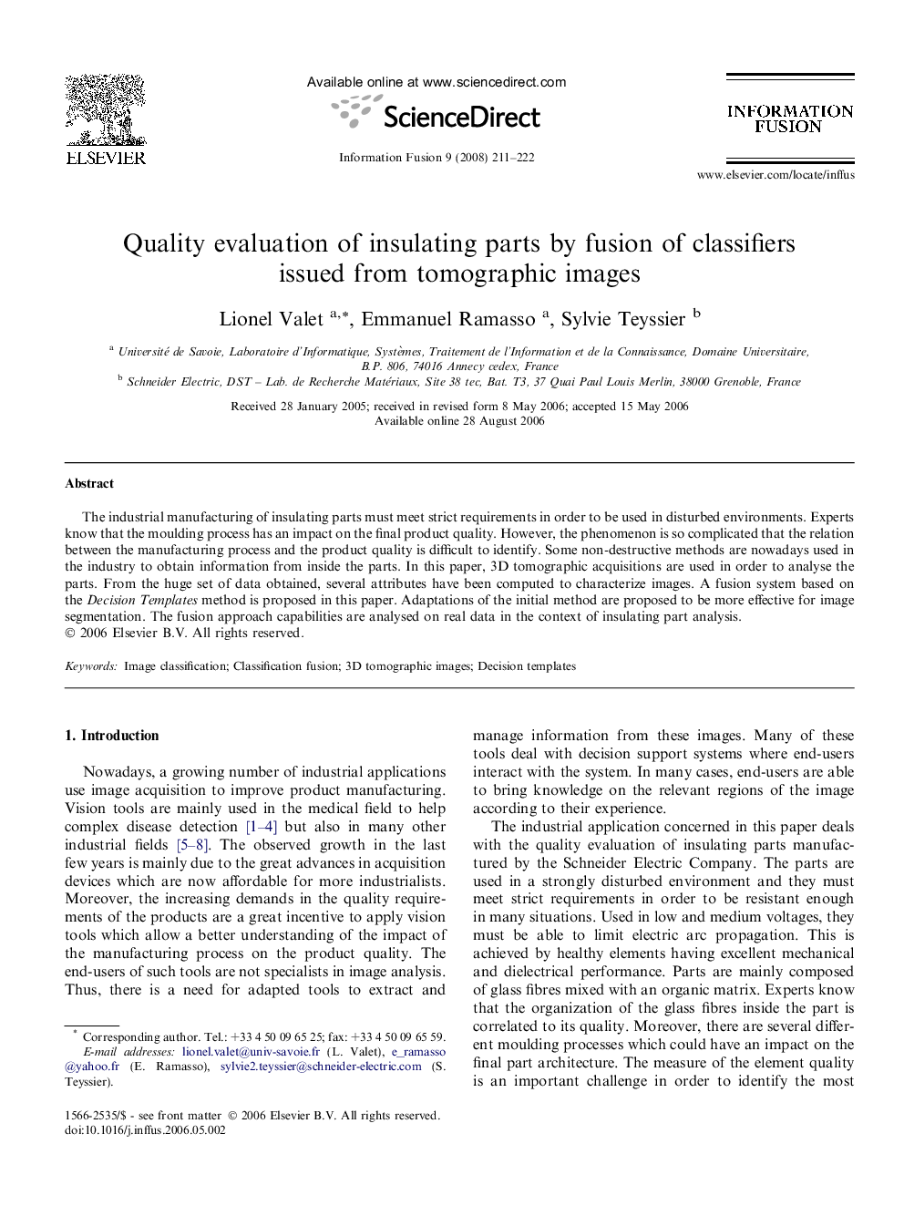 Quality evaluation of insulating parts by fusion of classifiers issued from tomographic images