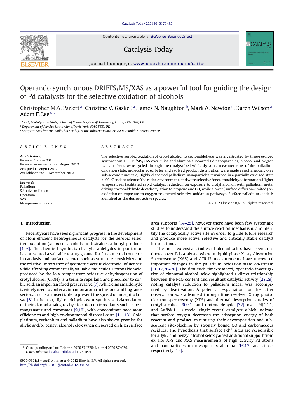 Operando synchronous DRIFTS/MS/XAS as a powerful tool for guiding the design of Pd catalysts for the selective oxidation of alcohols