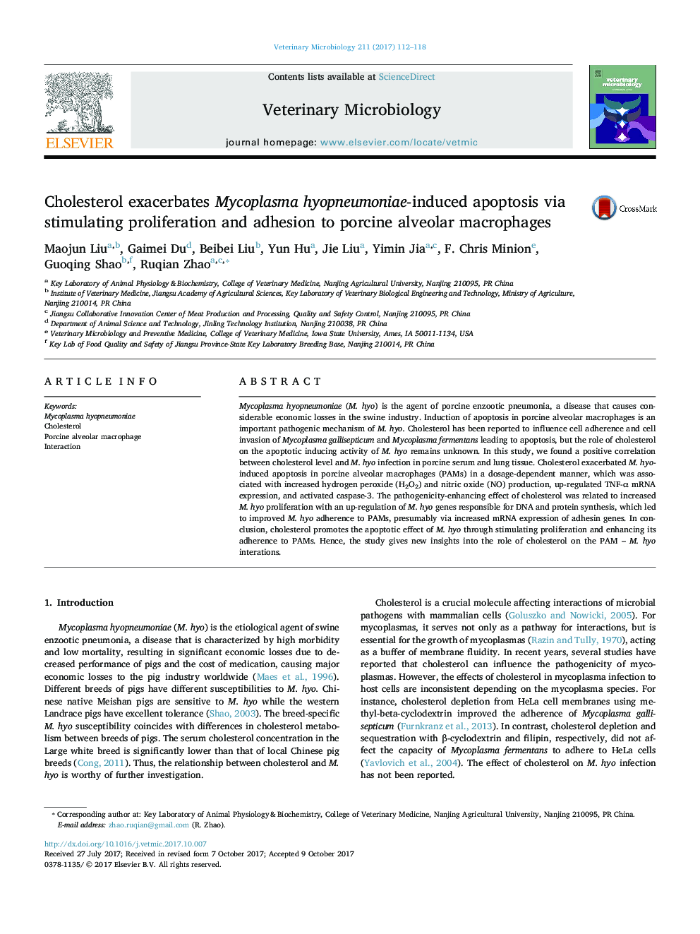 Cholesterol exacerbates Mycoplasma hyopneumoniae-induced apoptosis via stimulating proliferation and adhesion to porcine alveolar macrophages