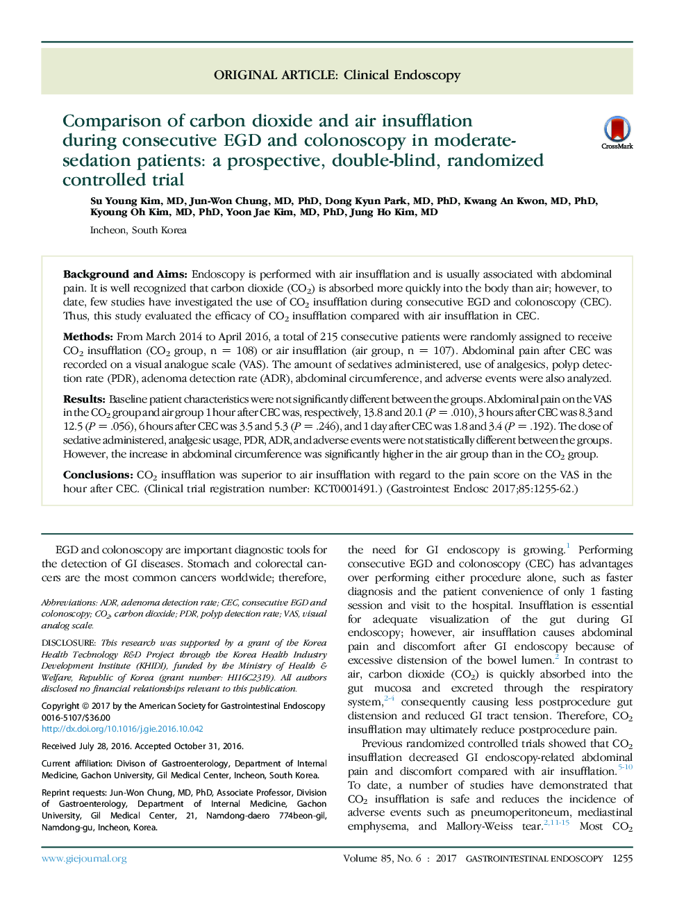 Comparison of carbon dioxide and air insufflation duringÂ consecutive EGD and colonoscopy in moderate-sedation patients: a prospective, double-blind, randomized controlled trial