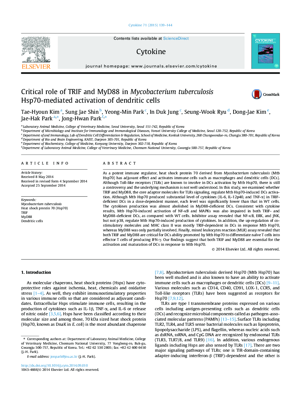 Critical role of TRIF and MyD88 in Mycobacterium tuberculosis Hsp70-mediated activation of dendritic cells