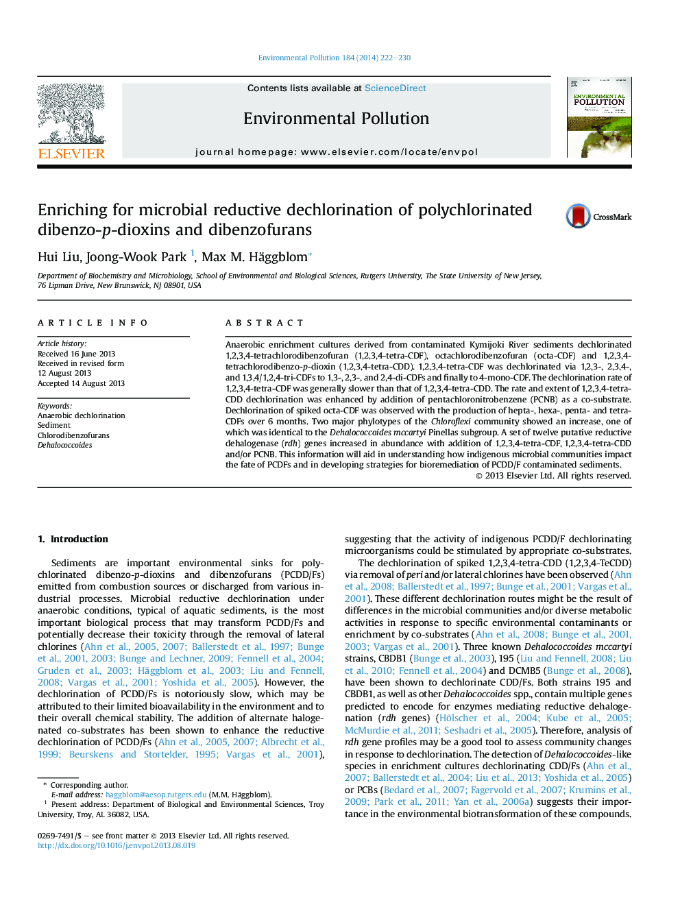 Enriching for microbial reductive dechlorination of polychlorinated dibenzo-p-dioxins and dibenzofurans