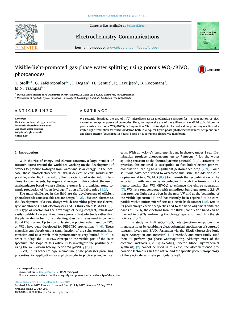 Visible-light-promoted gas-phase water splitting using porous WO3/BiVO4 photoanodes