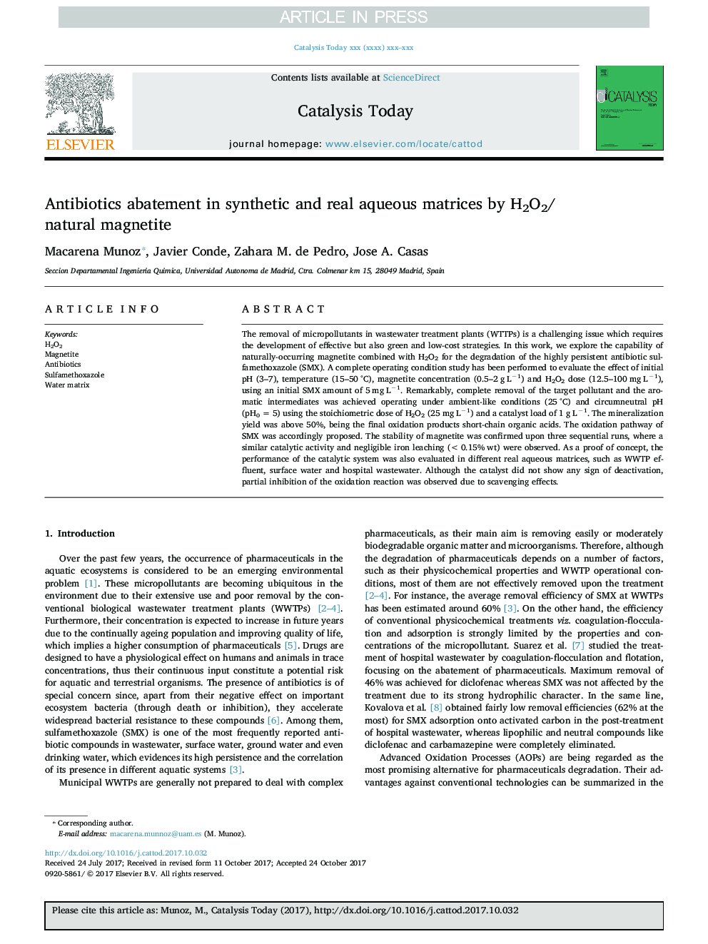 Antibiotics abatement in synthetic and real aqueous matrices by H2O2/natural magnetite