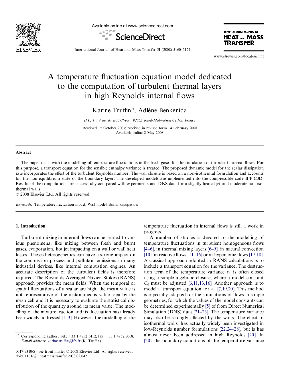 A temperature fluctuation equation model dedicated to the computation of turbulent thermal layers in high Reynolds internal flows