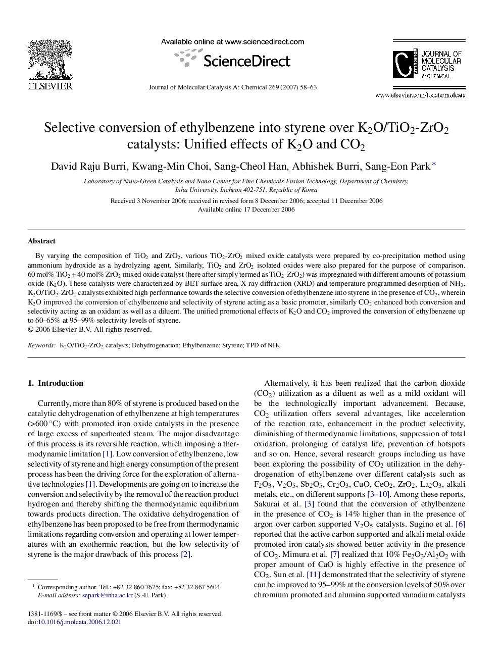 Selective conversion of ethylbenzene into styrene over K2O/TiO2-ZrO2 catalysts: Unified effects of K2O and CO2