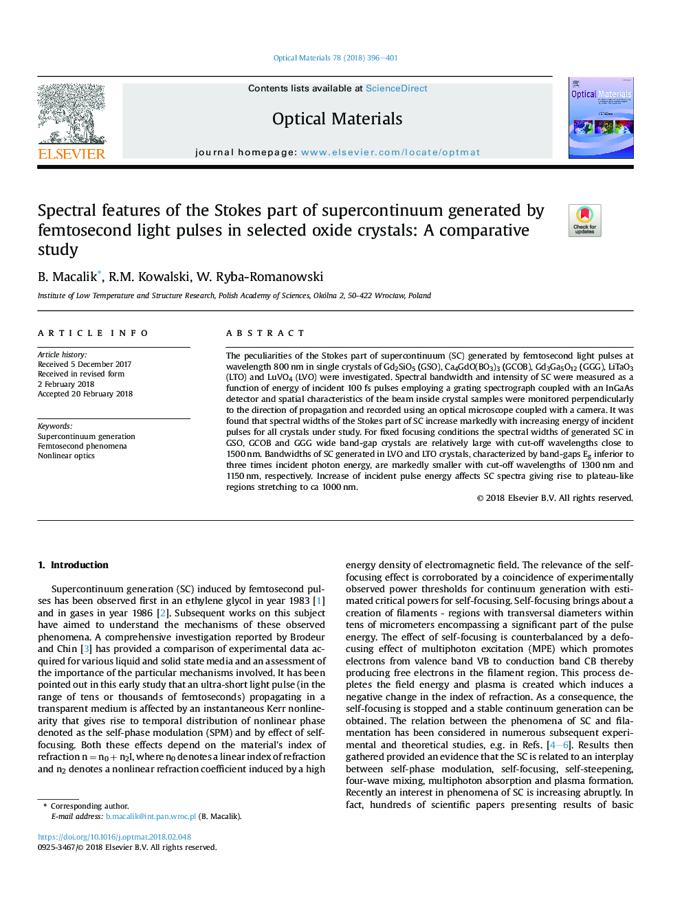ویژگی های طیفی از بخشی استوکس ابررسانایی تولید شده توسط پالس های نور فموتوسون در بلورهای اکسید انتخاب شده: یک مطالعه مقایسه ای 