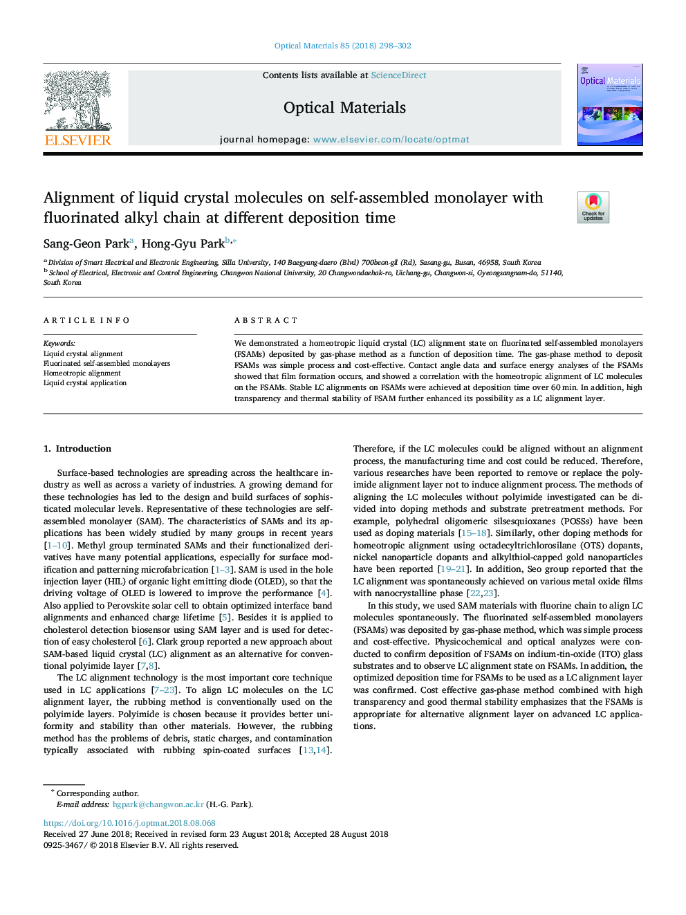 Alignment of liquid crystal molecules on self-assembled monolayer with fluorinated alkyl chain at different deposition time