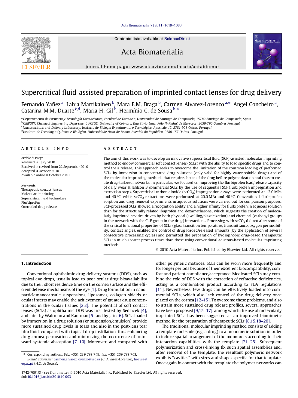 Supercritical fluid-assisted preparation of imprinted contact lenses for drug delivery