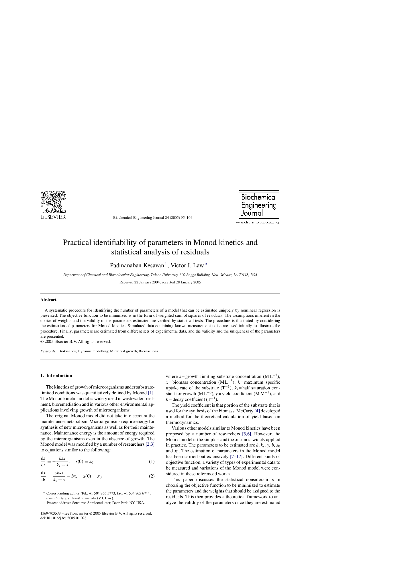 Practical identifiability of parameters in Monod kinetics and statistical analysis of residuals