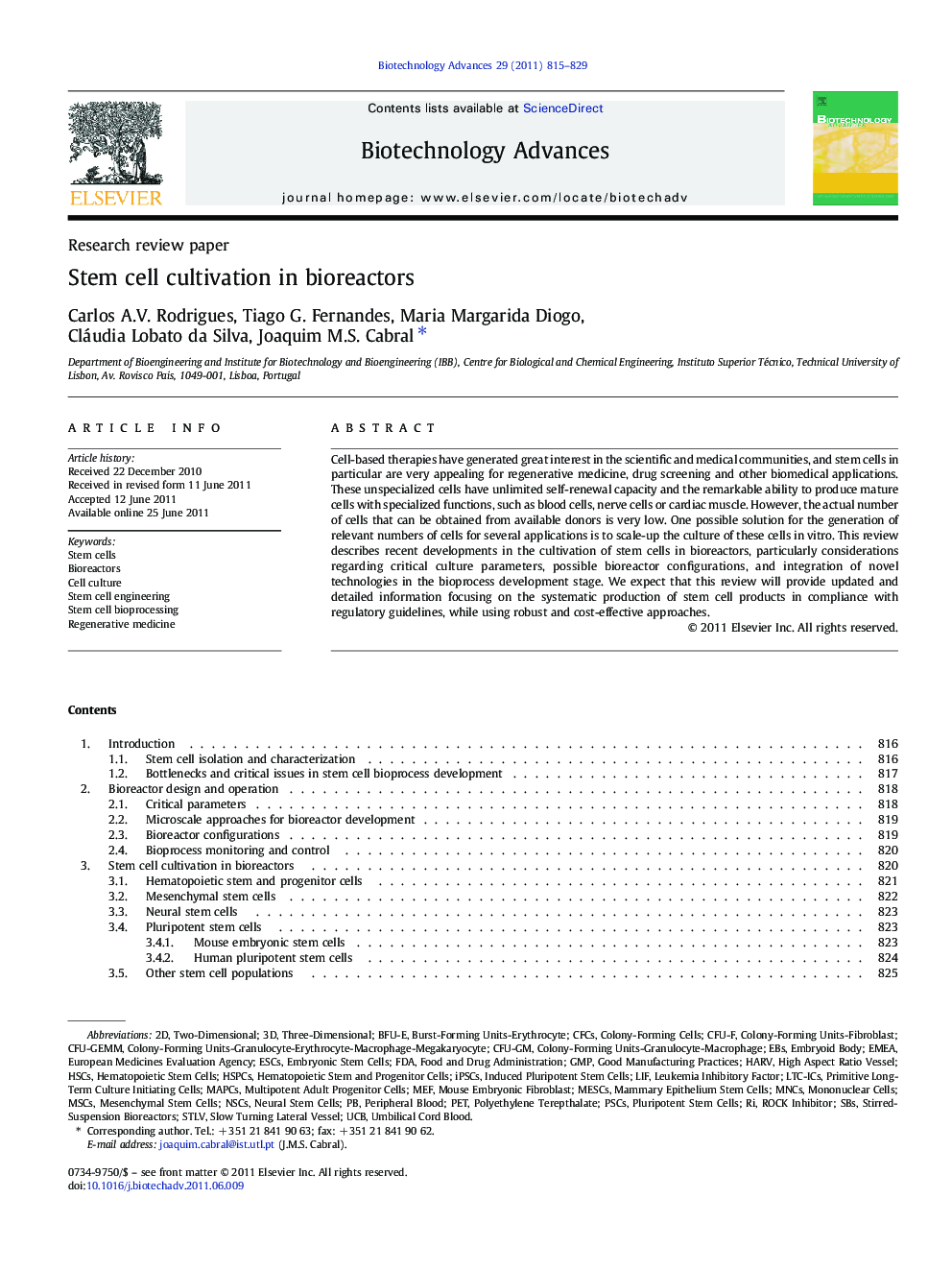 Stem cell cultivation in bioreactors