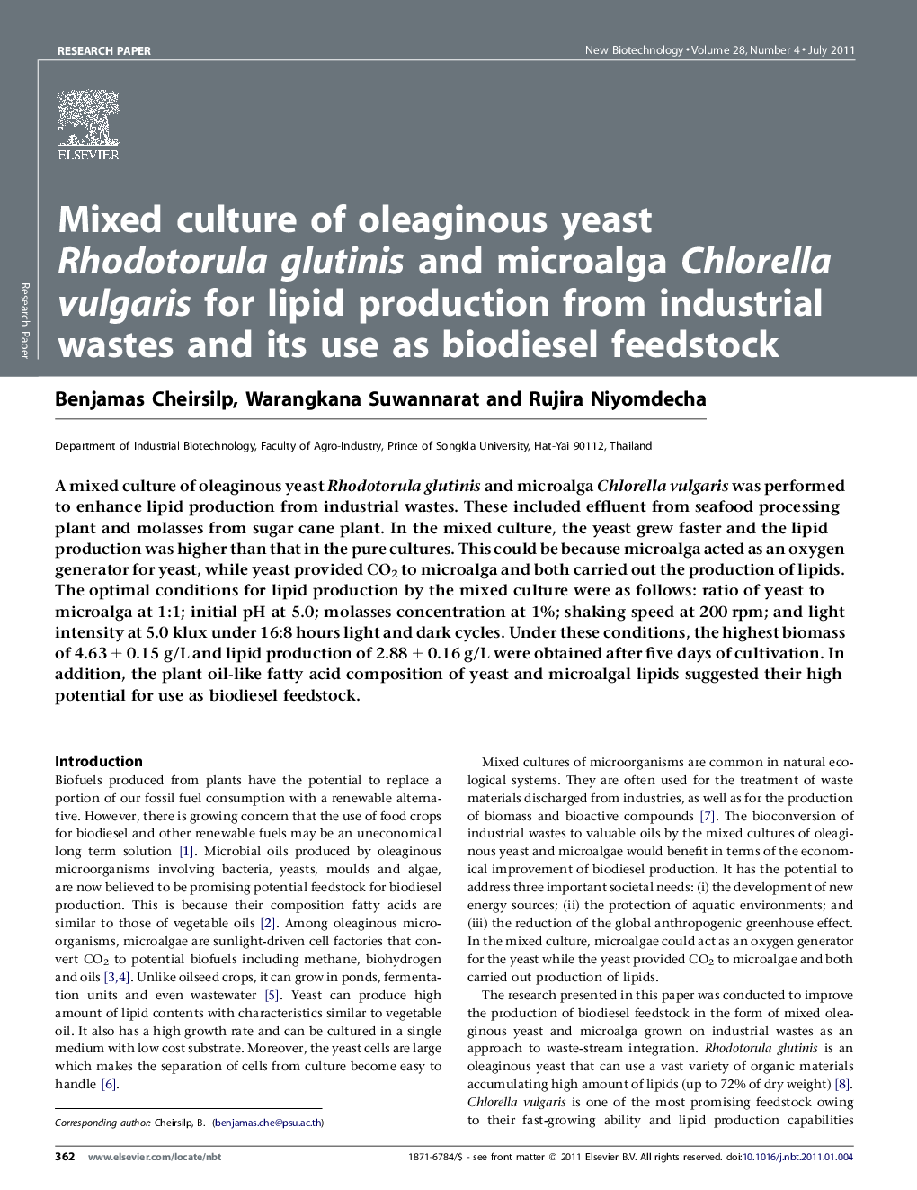 عکس صفحه اول مقاله: Mixed culture of oleaginous yeast Rhodotorula glutinis and microalga Chlorella vulgaris for lipid production from industrial wastes and its use as biodiesel feedstock Mixed culture of oleaginous yeast Rhodotorula glutinis and microalga Chlorella vulgaris for lipid production from industrial wastes and its use as biodiesel feedstock