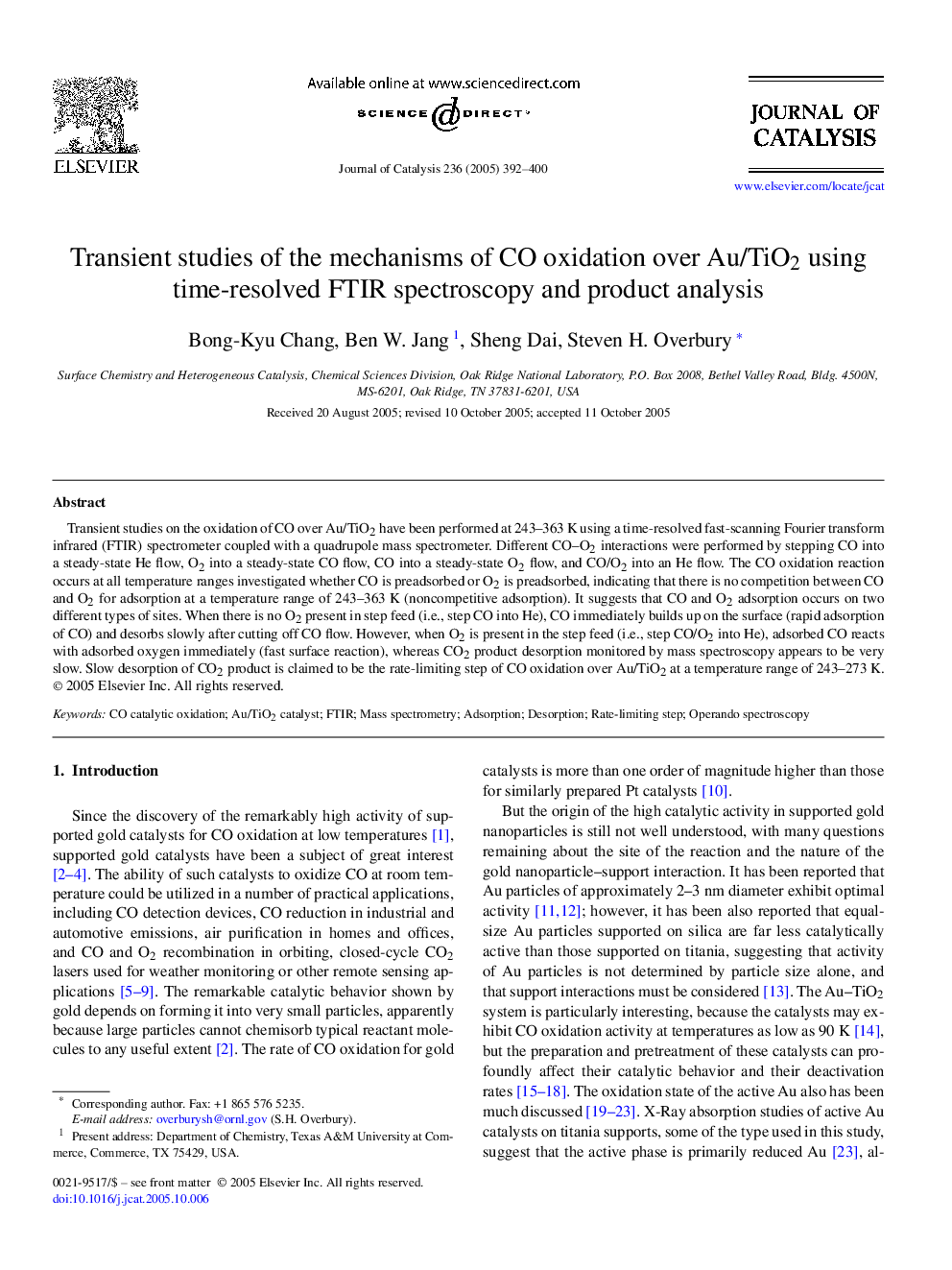 Transient studies of the mechanisms of CO oxidation over Au/TiO2 using time-resolved FTIR spectroscopy and product analysis