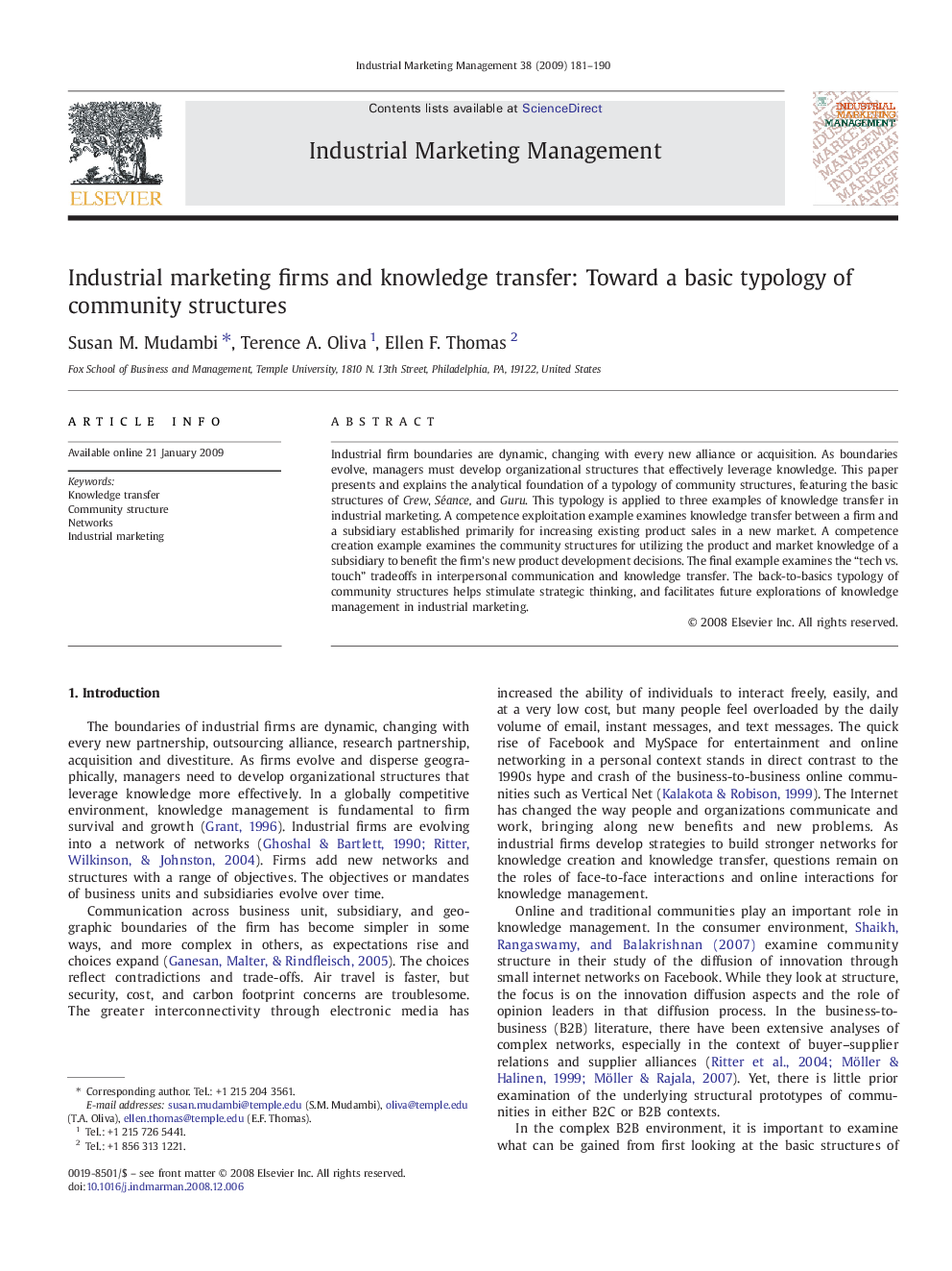 Industrial marketing firms and knowledge transfer: Toward a basic typology of community structures