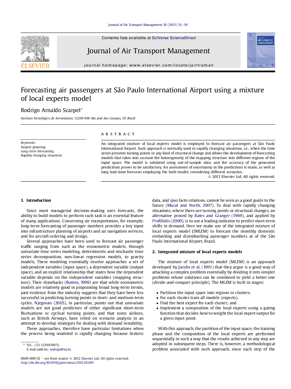 Forecasting air passengers at São Paulo International Airport using a mixture of local experts model