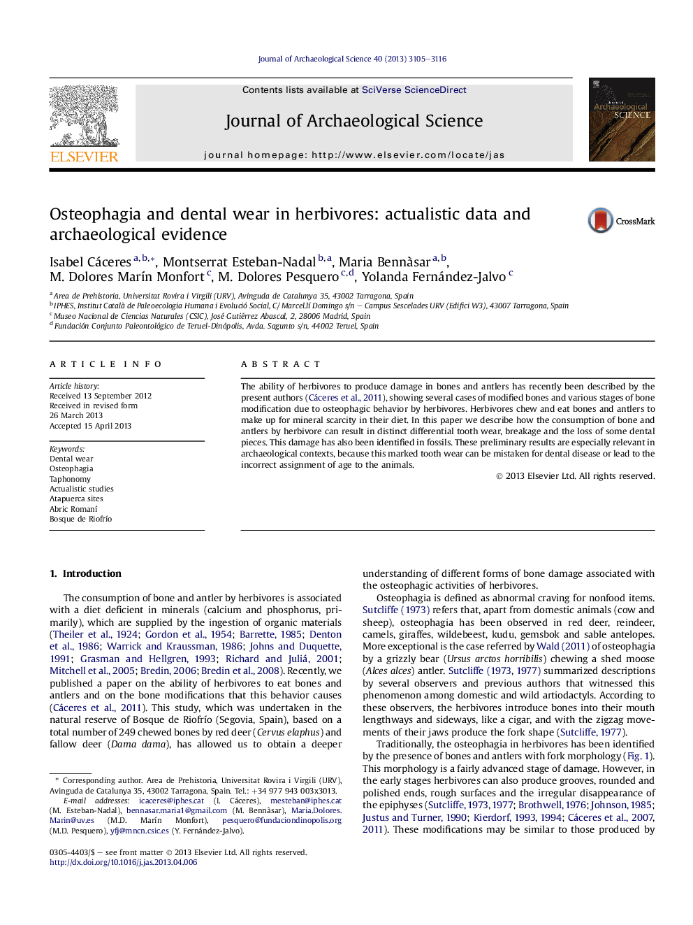 Osteophagia and dental wear in herbivores: actualistic data and archaeological evidence