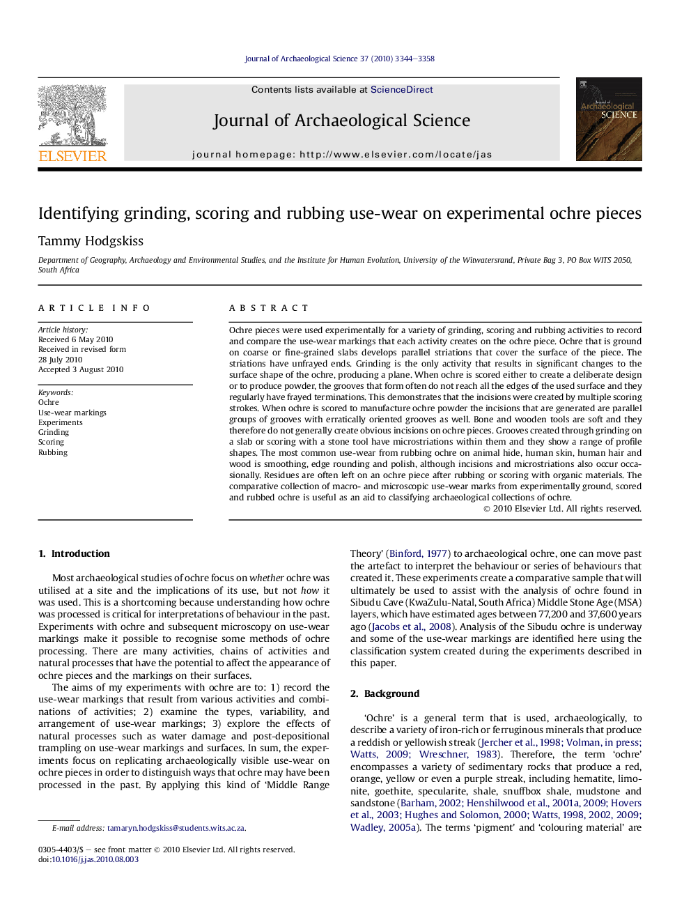 Identifying grinding, scoring and rubbing use-wear on experimental ochre pieces