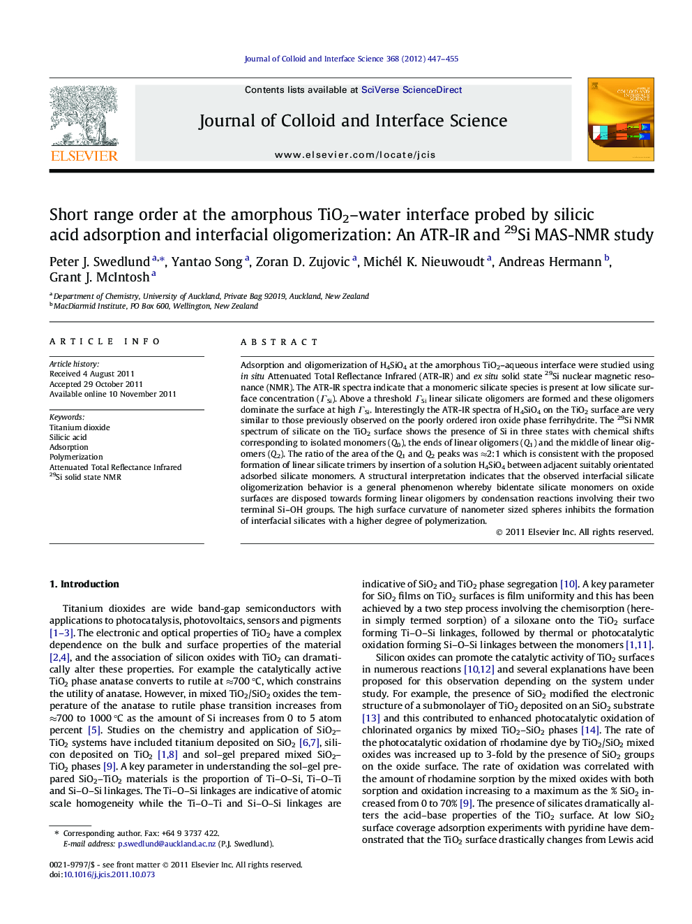 Short range order at the amorphous TiO2-water interface probed by silicic acid adsorption and interfacial oligomerization: An ATR-IR and 29Si MAS-NMR study