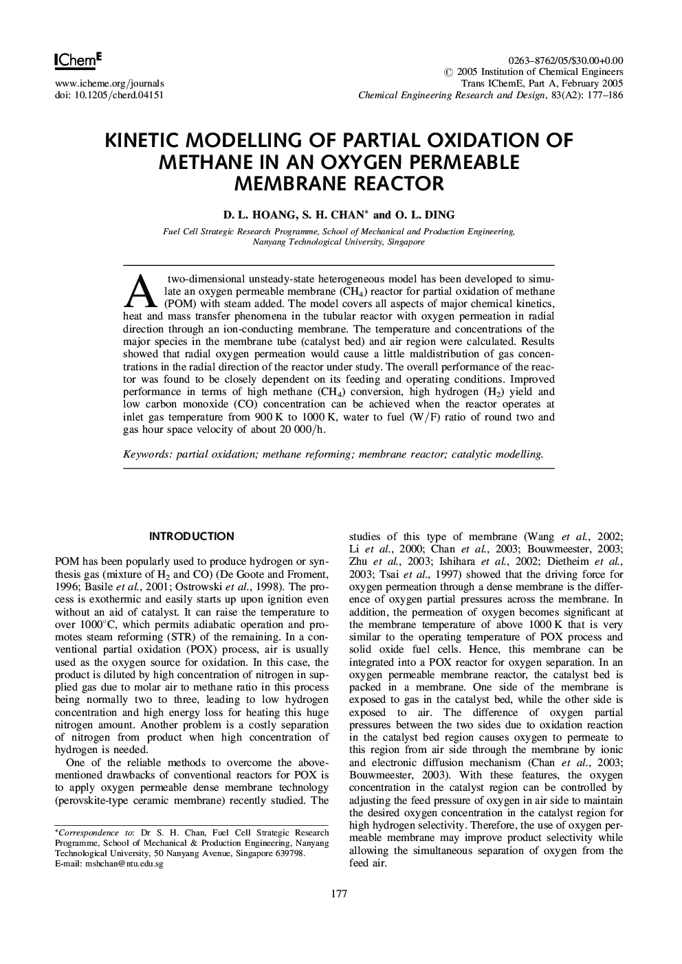 Kinetic Modelling of Partial Oxidation of Methane in an Oxygen Permeable Membrane Reactor