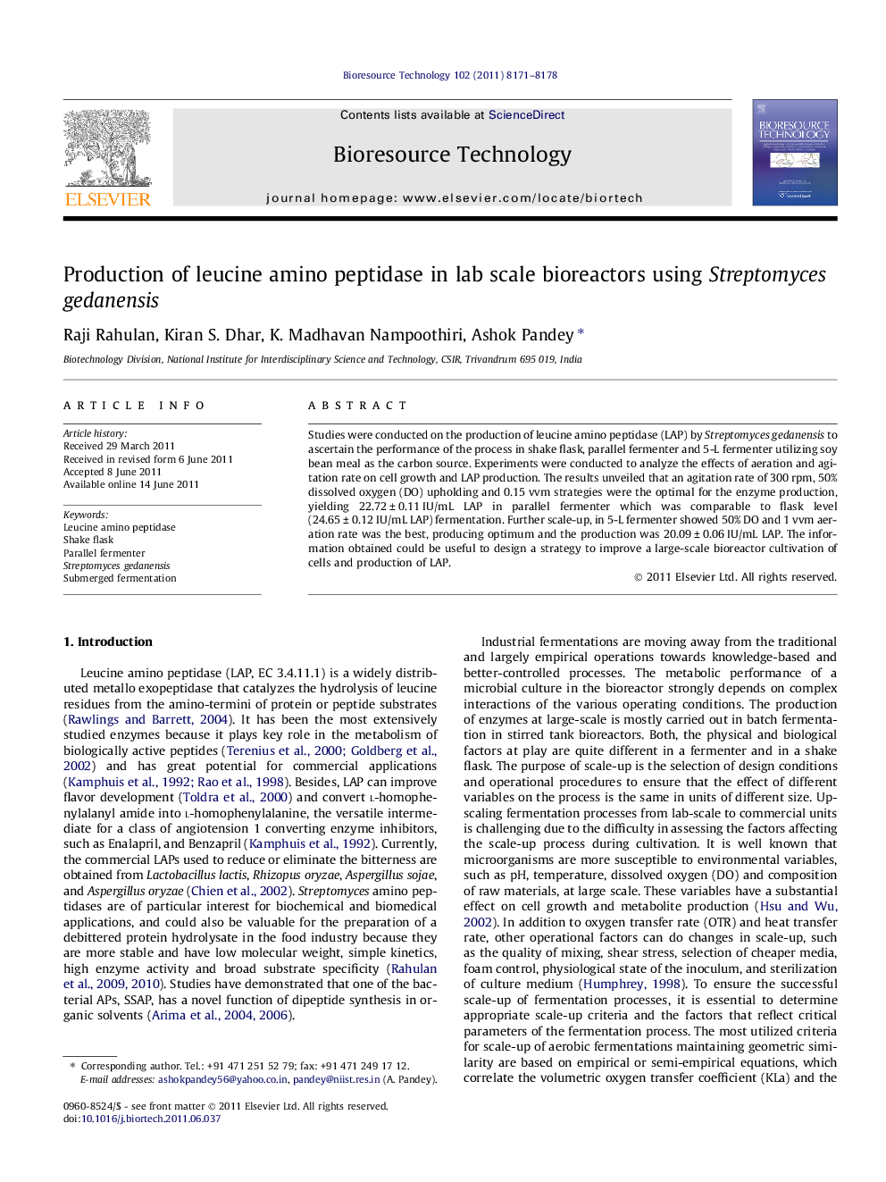 Production of leucine amino peptidase in lab scale bioreactors using Streptomyces gedanensis