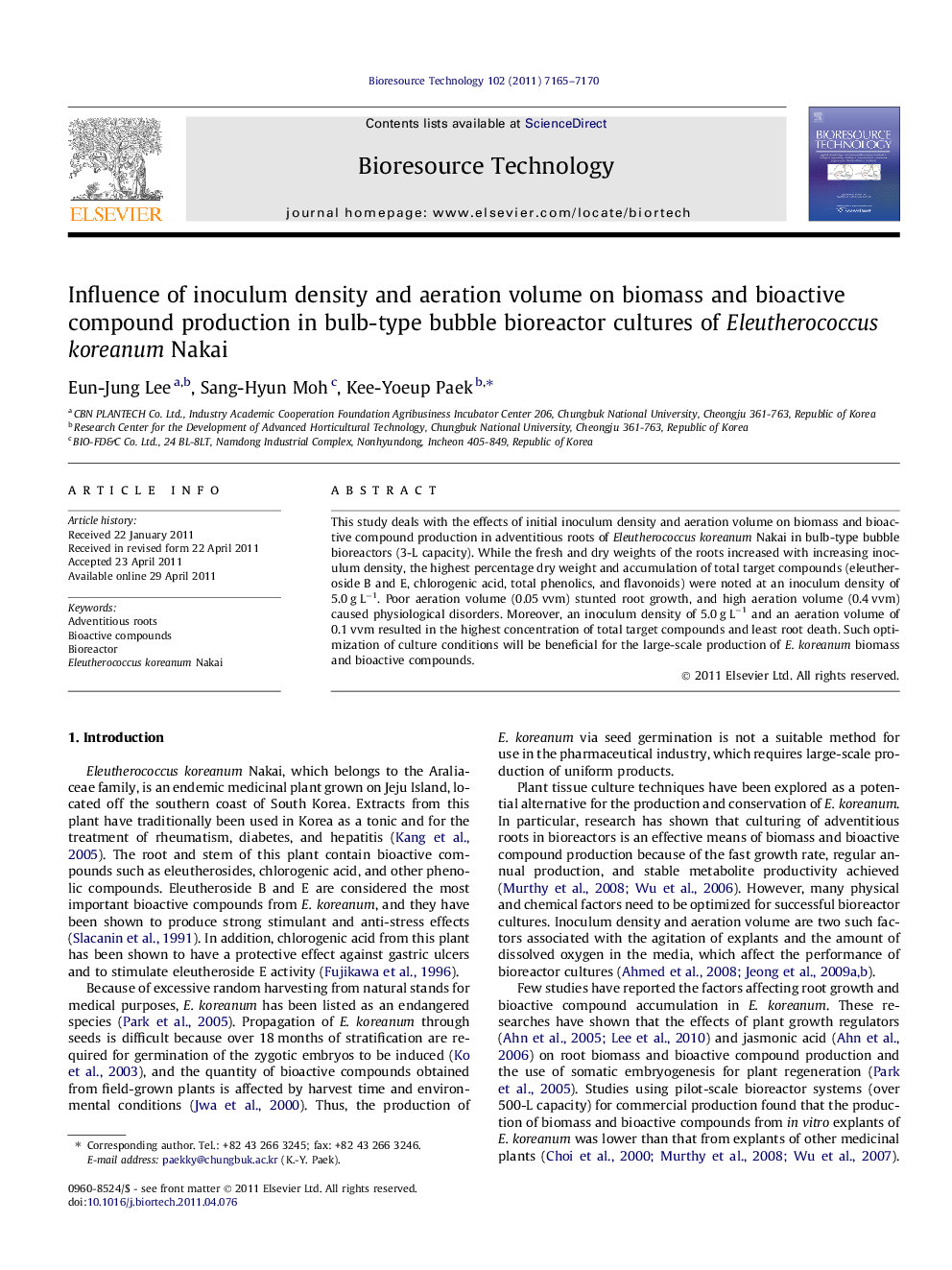 Influence of inoculum density and aeration volume on biomass and bioactive compound production in bulb-type bubble bioreactor cultures of Eleutherococcus koreanum Nakai