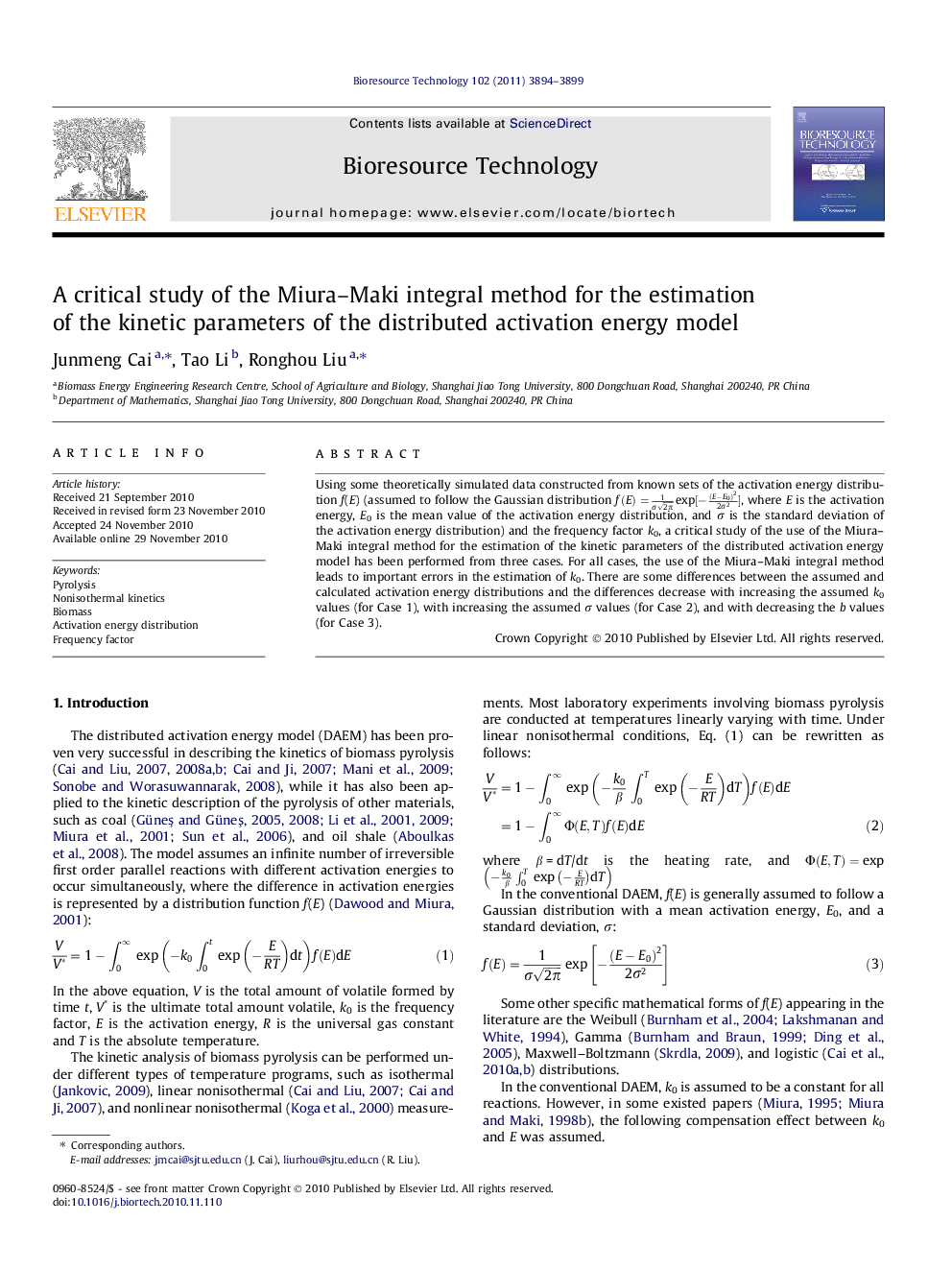 A critical study of the Miura-Maki integral method for the estimation of the kinetic parameters of the distributed activation energy model