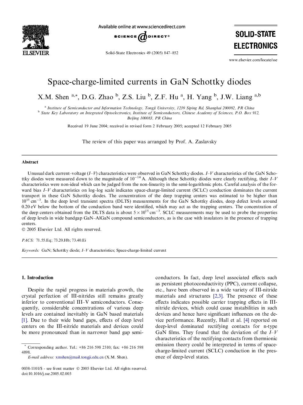 Space-charge-limited currents in GaN Schottky diodes