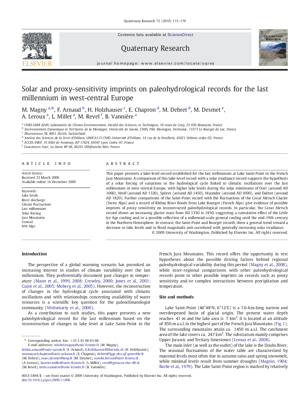 Solar and proxy-sensitivity imprints on paleohydrological records for the last millennium in west-central Europe