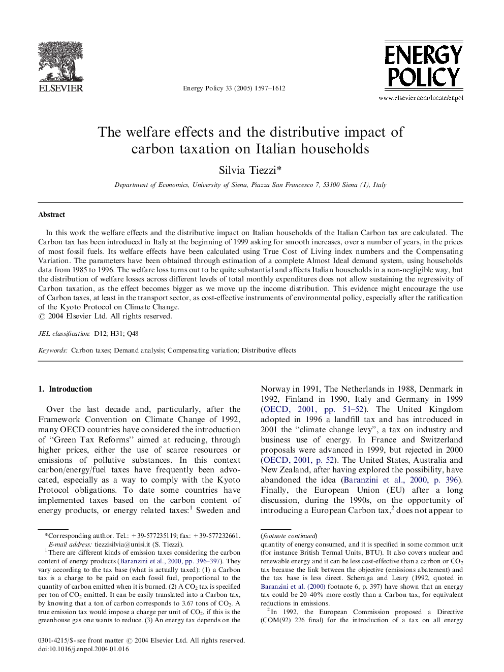 The welfare effects and the distributive impact of carbon taxation on Italian households