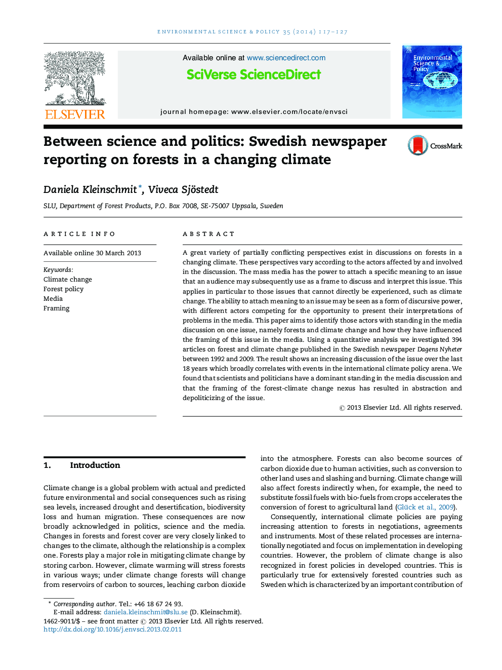 Between science and politics: Swedish newspaper reporting on forests in a changing climate